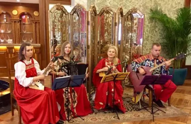 十二星座七夕用餐指南，听说那些没选对餐厅的，都成了前男友