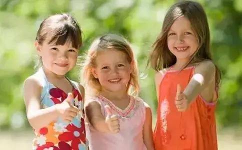 孩子被小伙伴欺负了怎么办,孩子被小伙伴带坏