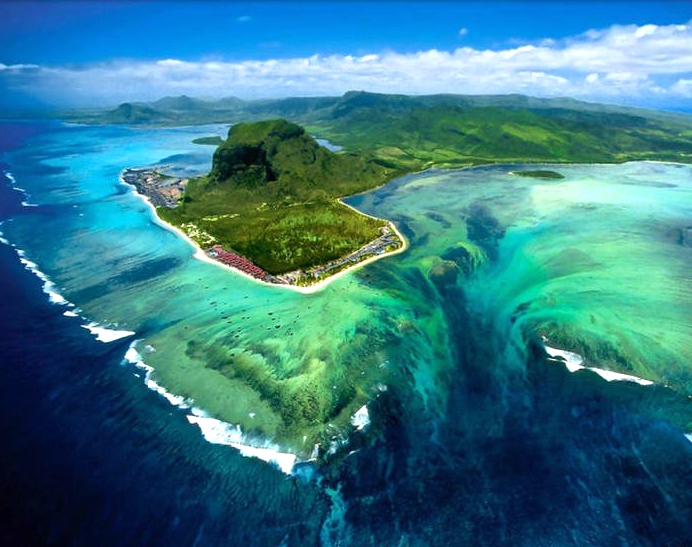 阳光沙滩空气温度24度,毛里求斯海豚游玩攻略