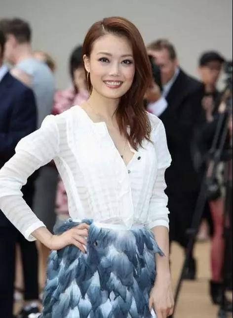 脸型扁平要刘海还是不要刘海好,空气刘海加八字刘海适合什么脸型