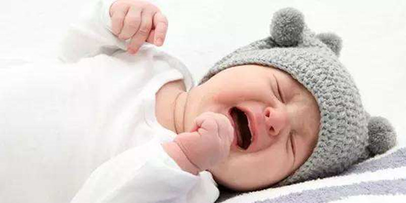 三岁孩子晚上转圈睡觉怎么回事,晚上睡觉不自觉转圈