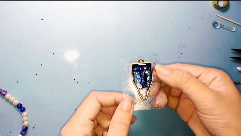 手工水晶珠项链教程,手工制作珍珠水晶项链