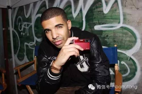 五大囧！神唠叨使公牛关键时刻五秒违例！这个歌手到底什么来头？