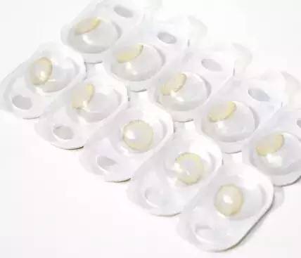 旅行必备的15种小物件,适合旅行的随身小物件