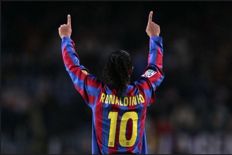 小罗生涯逆天十大进球,小罗生日视频完整版