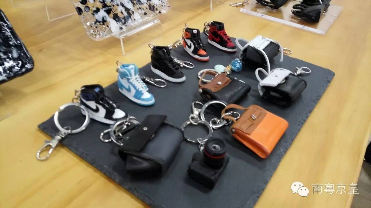 自由自在跨境商品体验店,自由自在跨境购