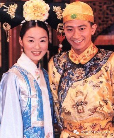 她曾是男神收割机，却因与孙耀威情伤而得抑郁症，现44岁患脑瘤