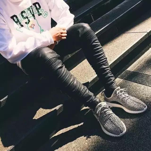 5张照片时尚潮流穿搭,50岁潮人穿搭