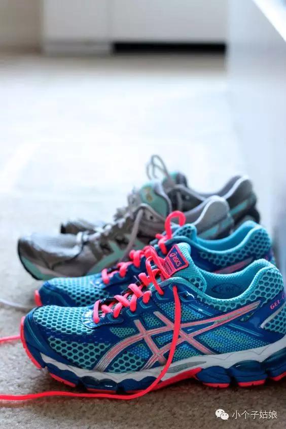 没有好看的衣服怎么办,没有衣服穿怎么健身