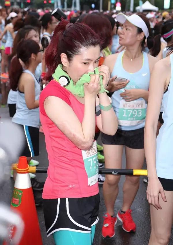 跑者live动图语音,跑者跑步生活丰富而有料