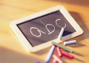 考研加油站：就读普通一本学姐考上华中科技大学研究生的经验分享