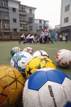 嘉兴放学没人接孩子怎么办,徐州孩子放学早没人接怎么办