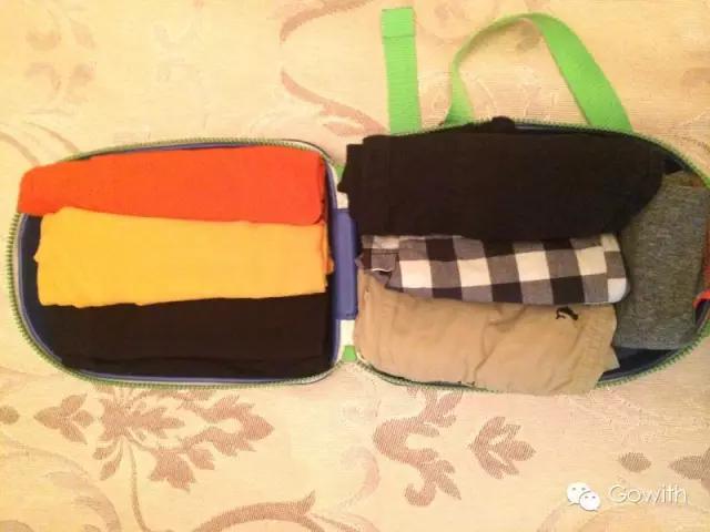 带孩子旅行必备飞机,带孩子去旅行第一次坐飞机