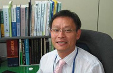 英一的儿子,英国3岁神童智商145