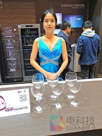 妹子多过车展所有AWE你想看的都在这里