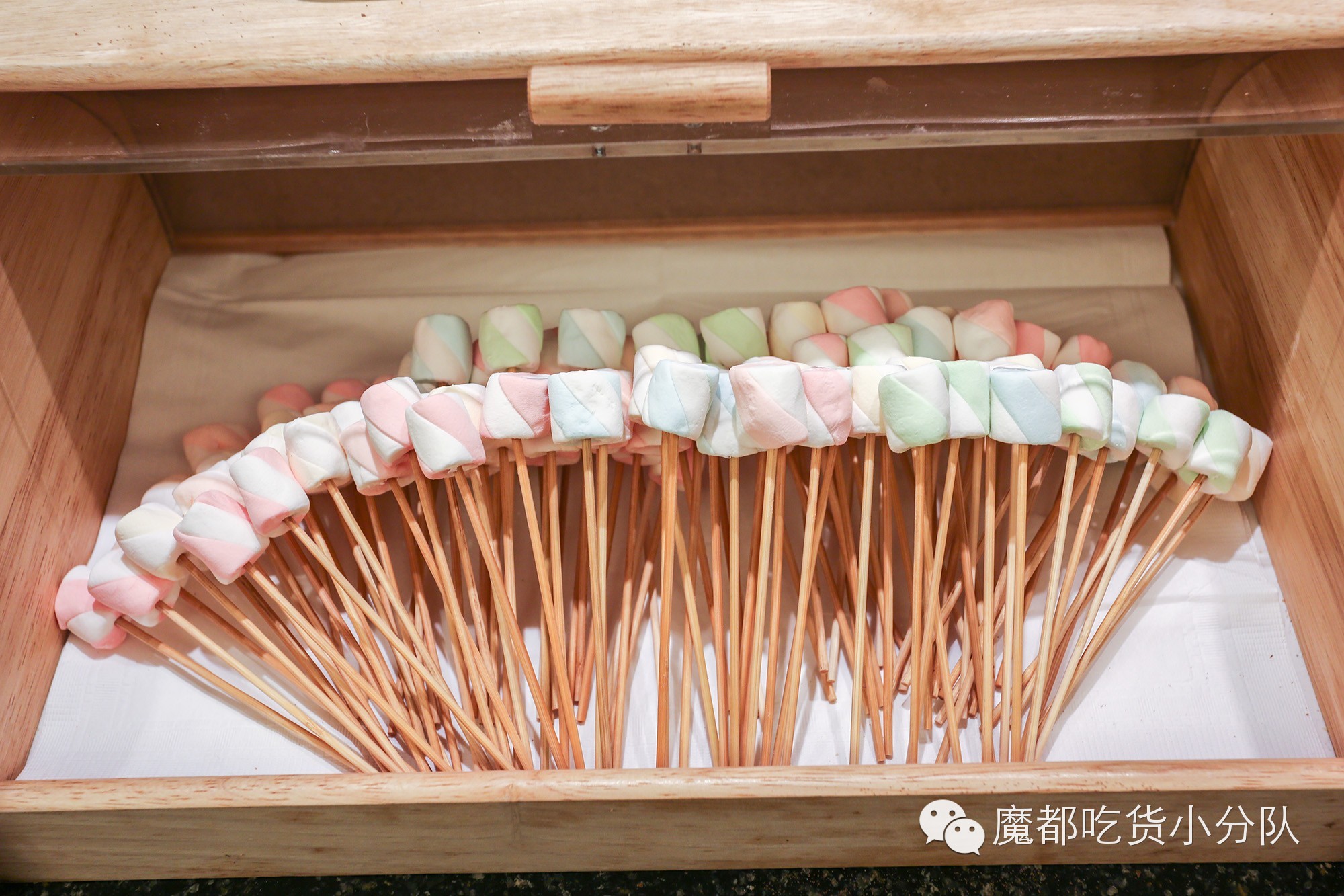 韩国开自助餐厅,韩国深夜美食巨型章鱼足