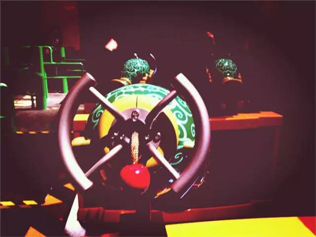 鱼游白沙洲,万达电影乐园汉秀双骄亮灯