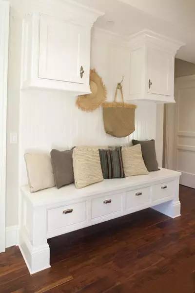 鞋柜效果图大全2021款现代轻奢,酒柜鞋柜一体效果图大全2021款