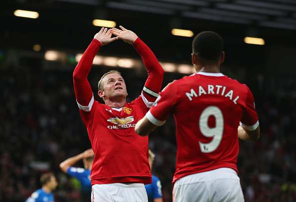 走到哪都是巨星!鲁小胖离队了都变着花样帮曼联,瓜帅也得服气!