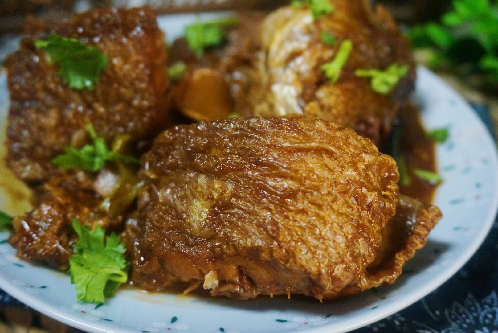 农村炖鱼的家常做法,炖鱼的正确方法和配料大全