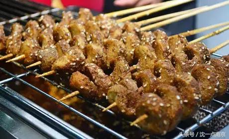 南京小吃一条街哪里最好吃,南京甜品小吃一条街