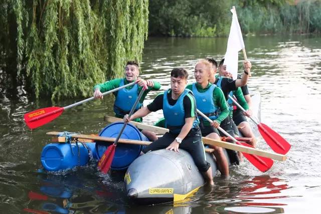 自制皮划艇比赛,野外徒步五公里拉练日记