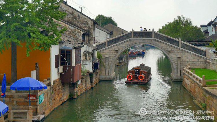 苏州虎丘婚纱高端定制,苏州虎丘婚纱加工厂都在哪里啊