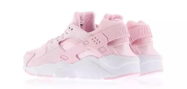 最新球鞋便宜又实用,新发布的球鞋去哪里抢购