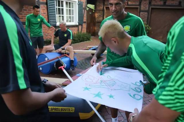 海外拉练日记(二):自制皮划艇大赛high翻全队附海量图集