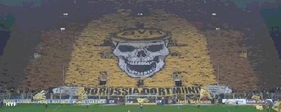 威斯特伦法球场黄色烟雾,威斯特法伦球场图片