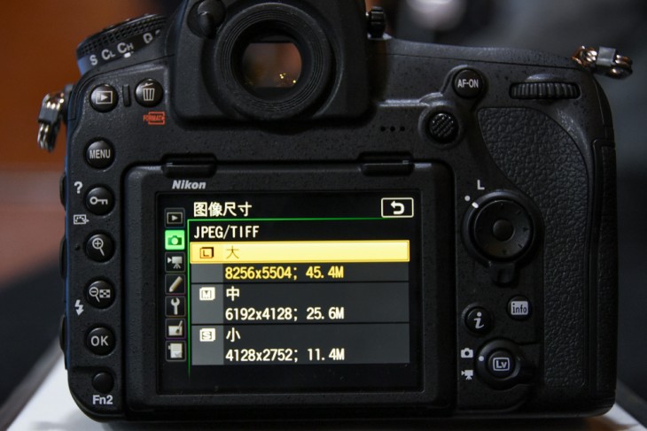 尼康d850还是高端单反的佼佼者吗,4575万像素全幅单反尼康d850单机