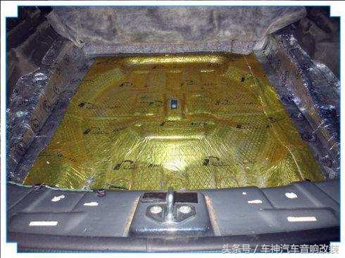 jeep大切诺基原装音响,jeep大切诺基哈曼卡顿音响效果