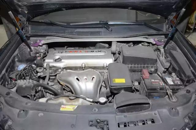 12.6万公里的凯美瑞，底盘还能如此干爽，怪不得保值率那么高