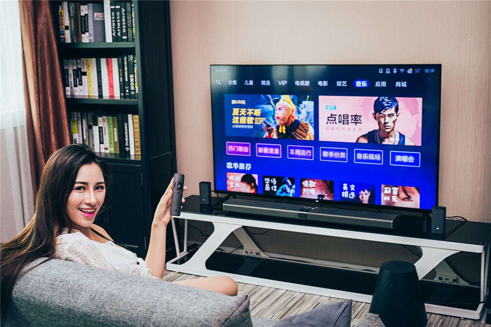 可以切西瓜的小米电视465英寸体验