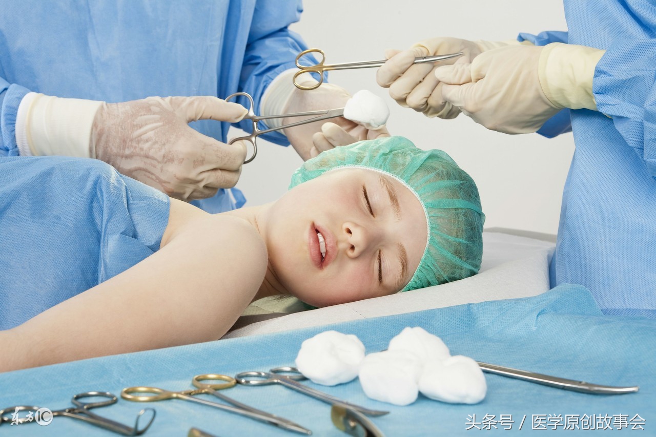 22岁年轻女孩罕见患宫颈癌晚期,29岁女子患上宫颈癌