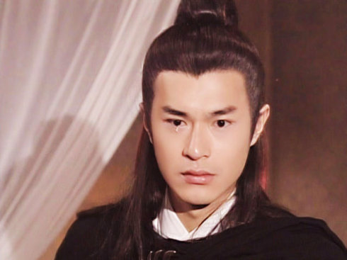 圆月弯刀渣男,圆月弯刀颜值