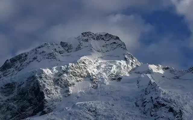 尼康顶级变焦长焦镜头,尼康4800万像素单反