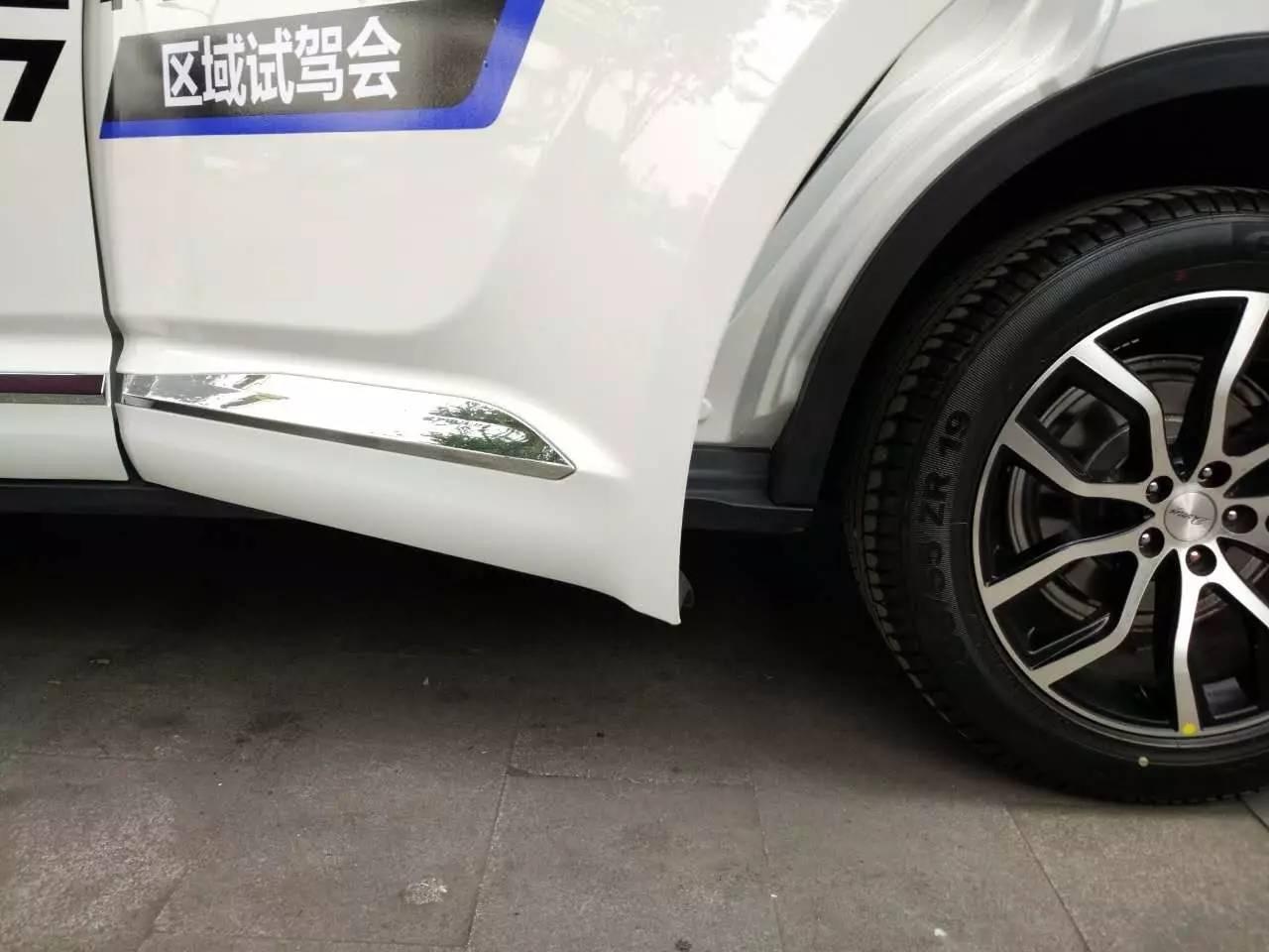 大迈x75座,大迈x7空间