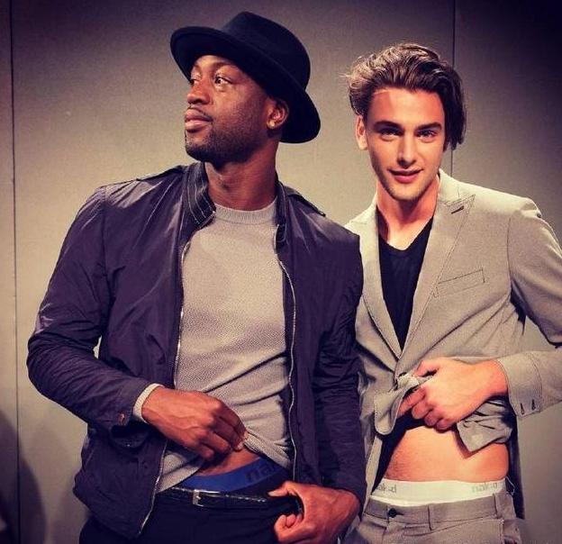 你负责投篮我负责拍照,nba公认的十大帅哥