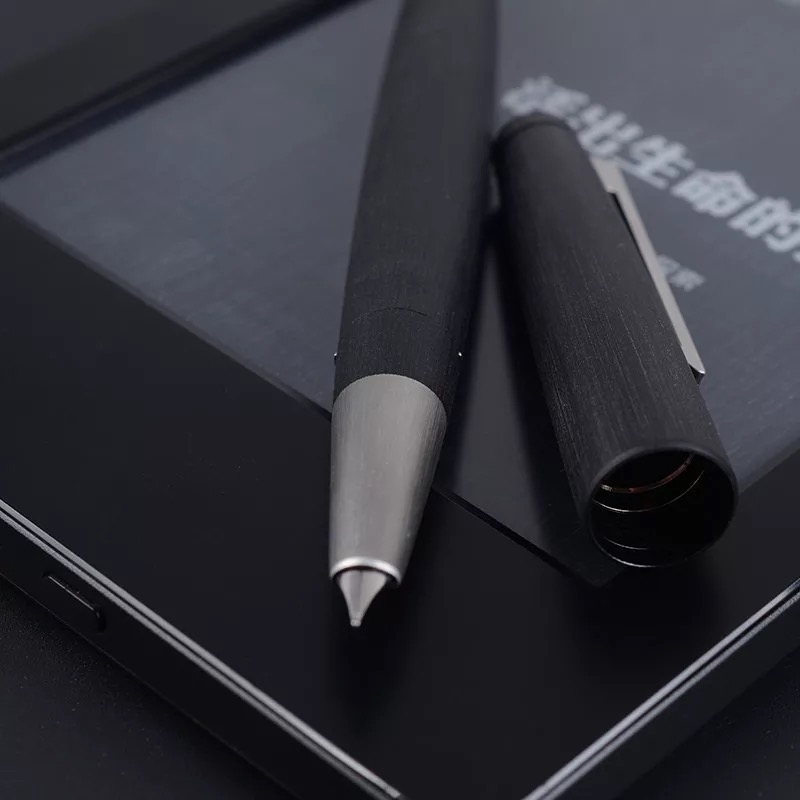 凌美2000对比英雄100,凌美2000钢笔