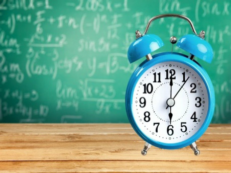 英国留学成都中介,英国留学中介费用多少钱