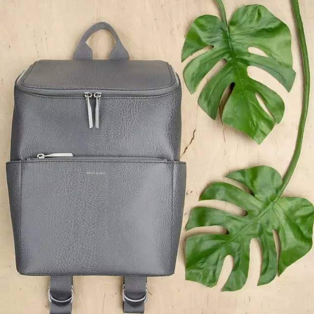 双肩包种草视频,双肩包种草好看能装不贵