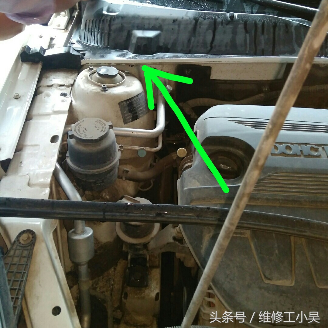 雨中行车注意事项,大雨后检查车子是否进水