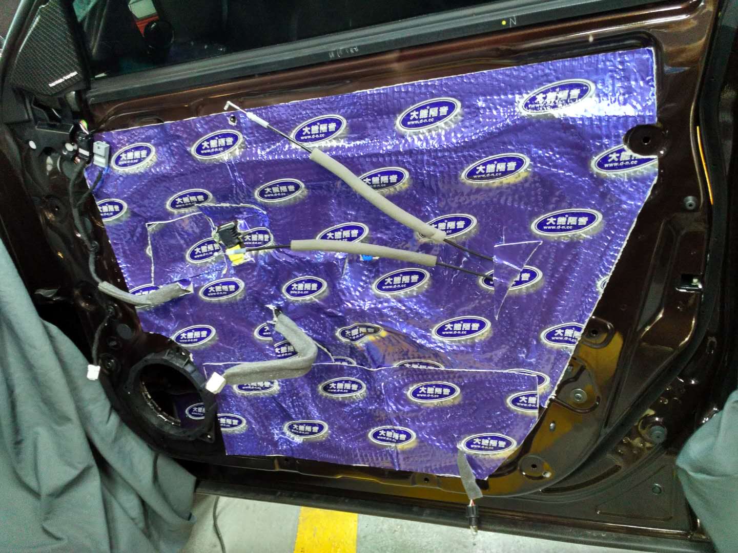 09雷诺科雷傲音响使用方法,雷诺科雷傲音响改装多少钱