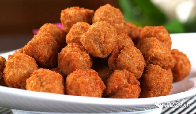 惊人发现!快餐跟葡萄酒竟然也能成为绝搭?!