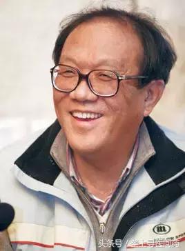 残疾智力低下的母亲坚持生孩子,残疾妈妈四肢瘫痪