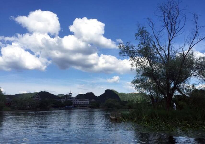 阳朔西街临江特色民宿,阳朔西街民宿哪一间最好