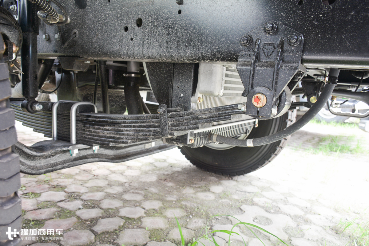 轻卡蓝牌搅拌车,商用混凝土搅拌车多少钱一台