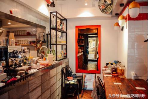 「上海」我们斗胆给上海10大网红马路排了个名!第一名竟不是武