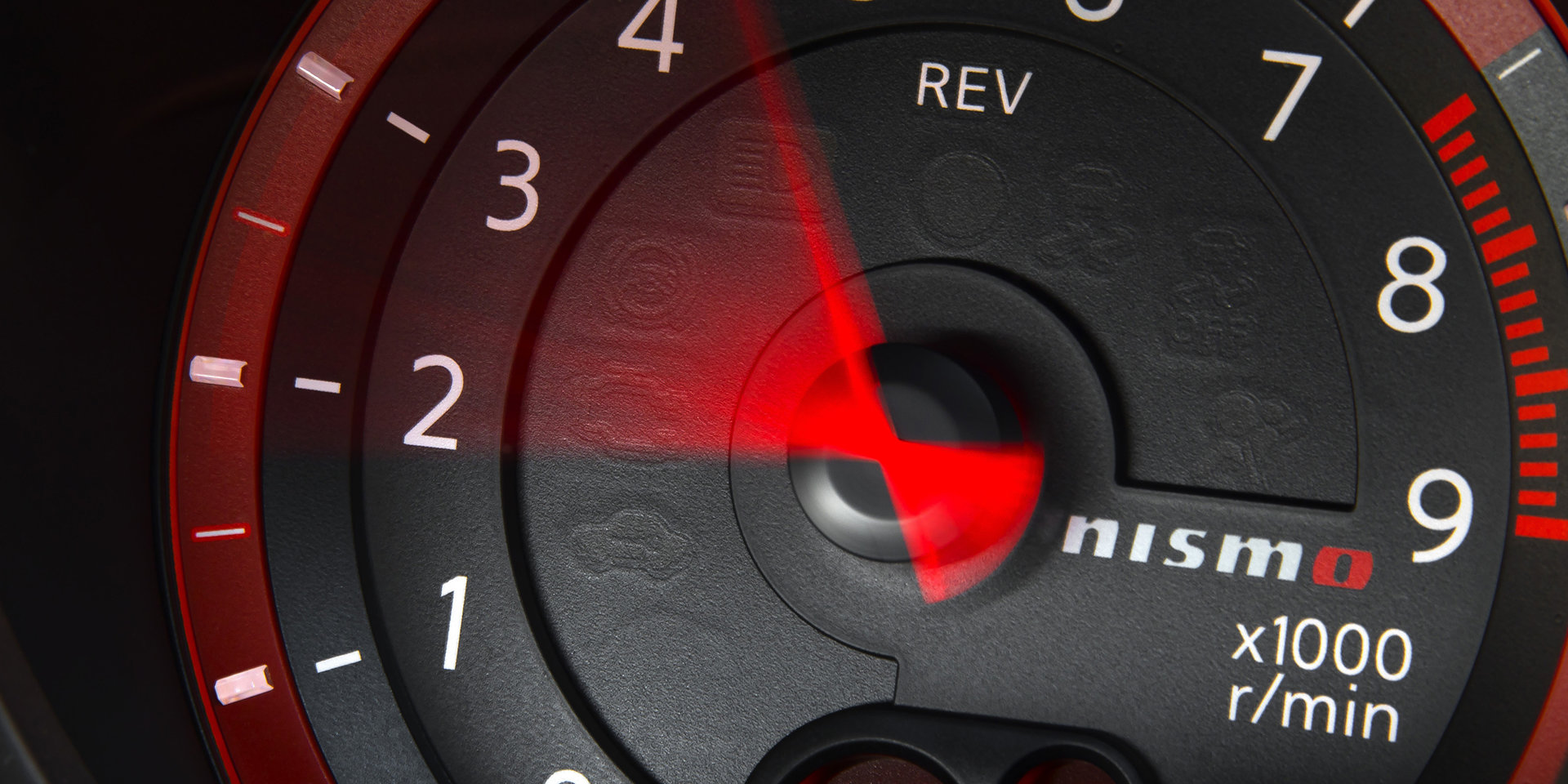 日产370z容易飘,日产370z巅峰极速超燃